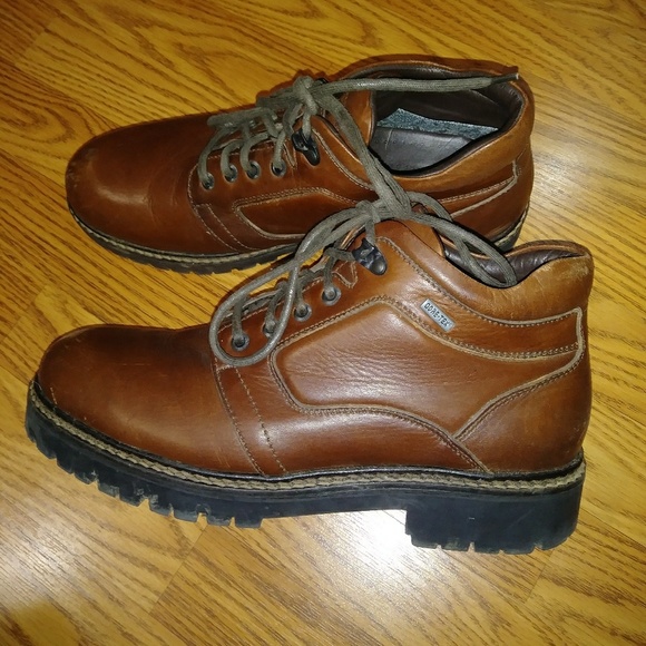 johnston murphy passport